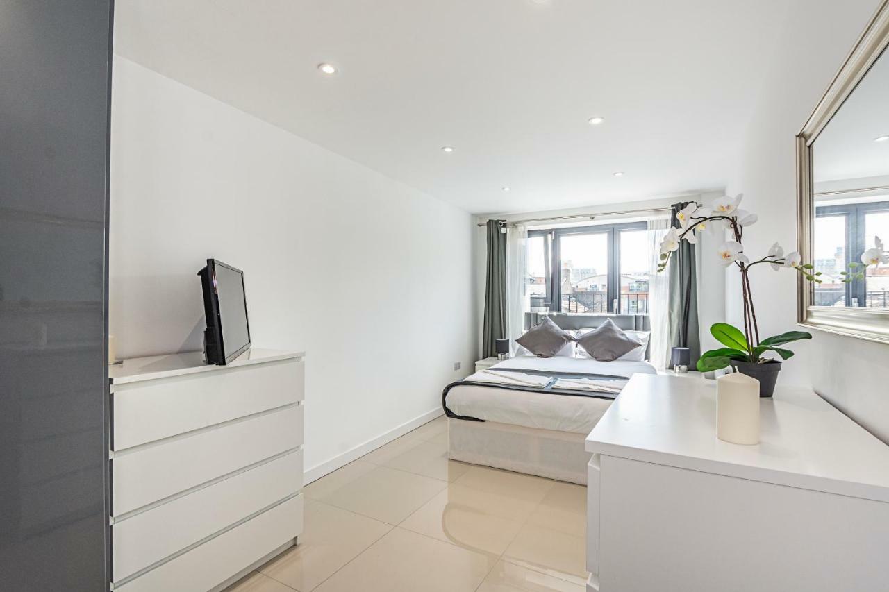 Modern Apartment Canary Wharf London Exterior photo